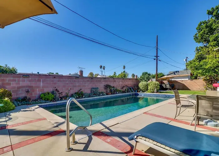 Luxury Oasis Home W/Pool Near Csun-6 Guests