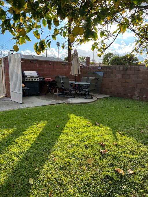 Luxury Oasis W/pool Near Csun-6 Guests Holiday home