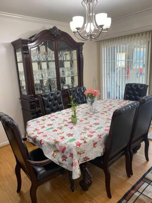 Luxury Oasis W/pool Near Csun-6 Guests