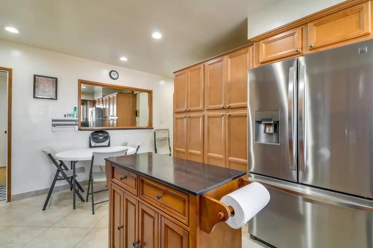 Holiday home Luxury Oasis W/pool Near Csun-6 Guests Los Angeles