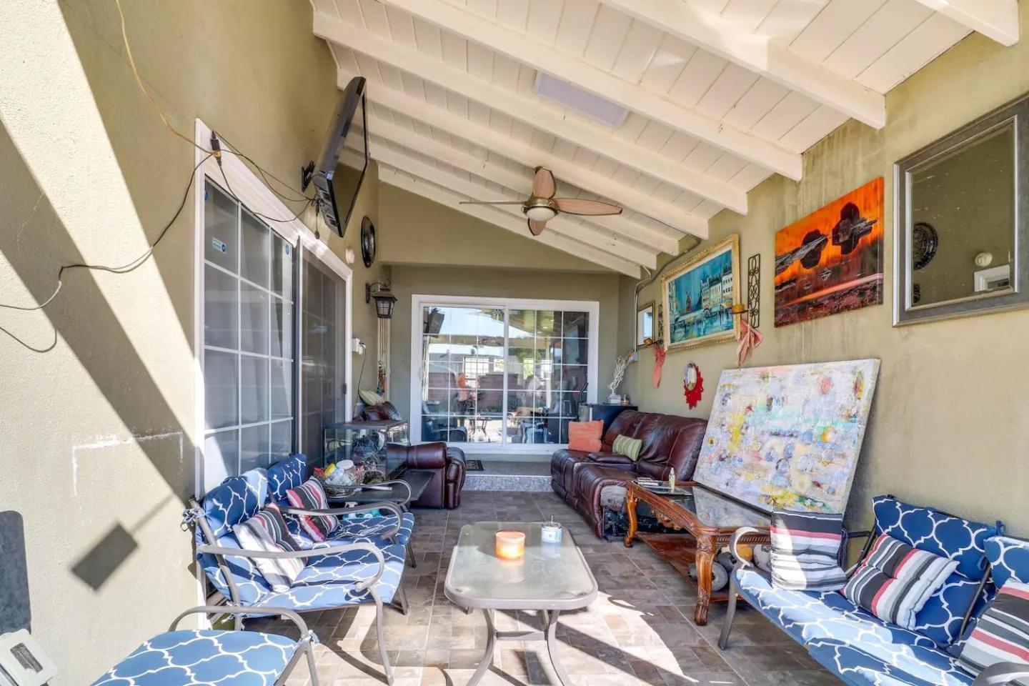 Luxury Oasis W/pool Near Csun-6 Guests Holiday home *