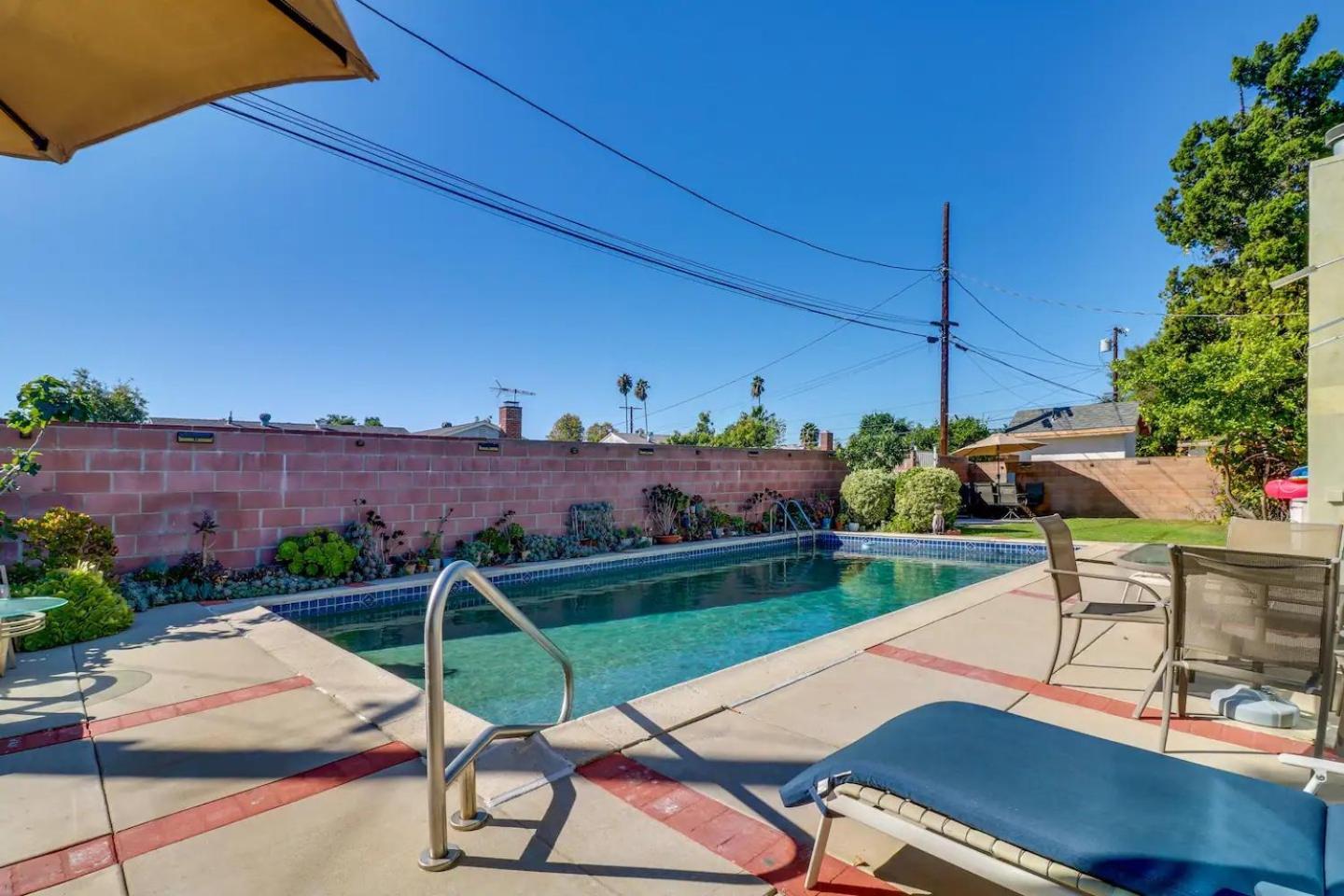 Luxury Oasis W/pool Near Csun-6 Guests Holiday home Los Angeles